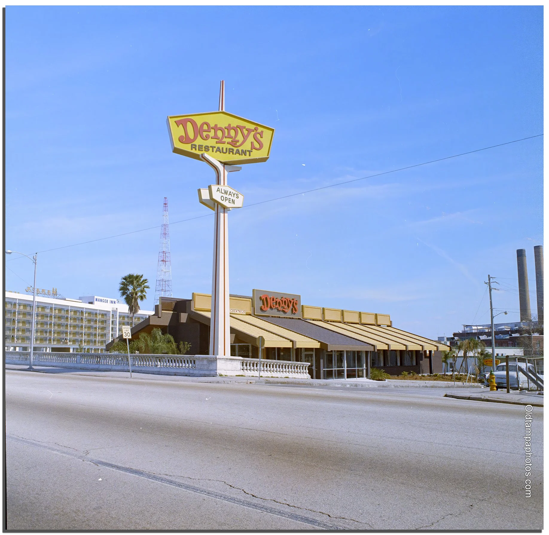 Denny's Restaurant, 102 S. Parker Street, Tampa — Old Tampa Photos
